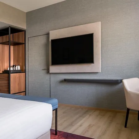 Hotel Geneva Marriott 4*